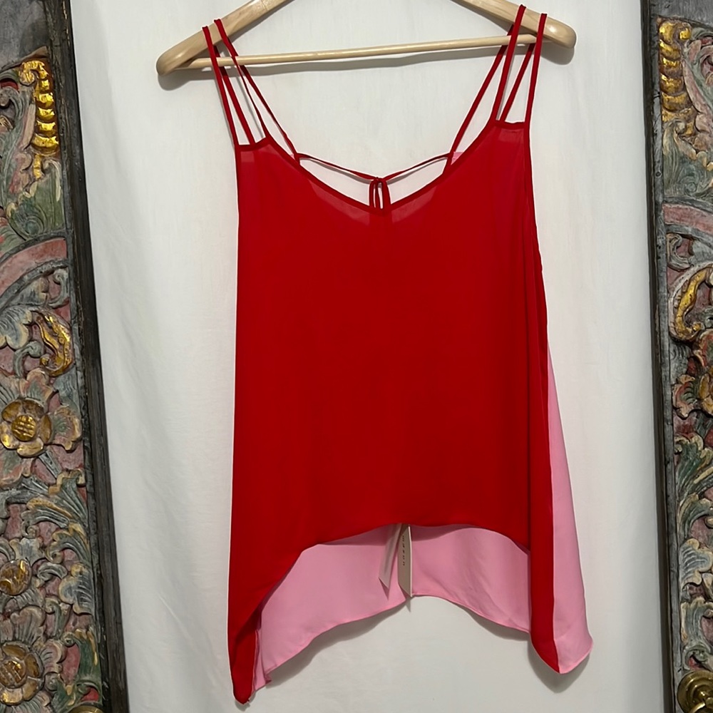 Mason by Michelle Mason Silk Red And Pink Top Size 6 Strapy Blouse Flowy
